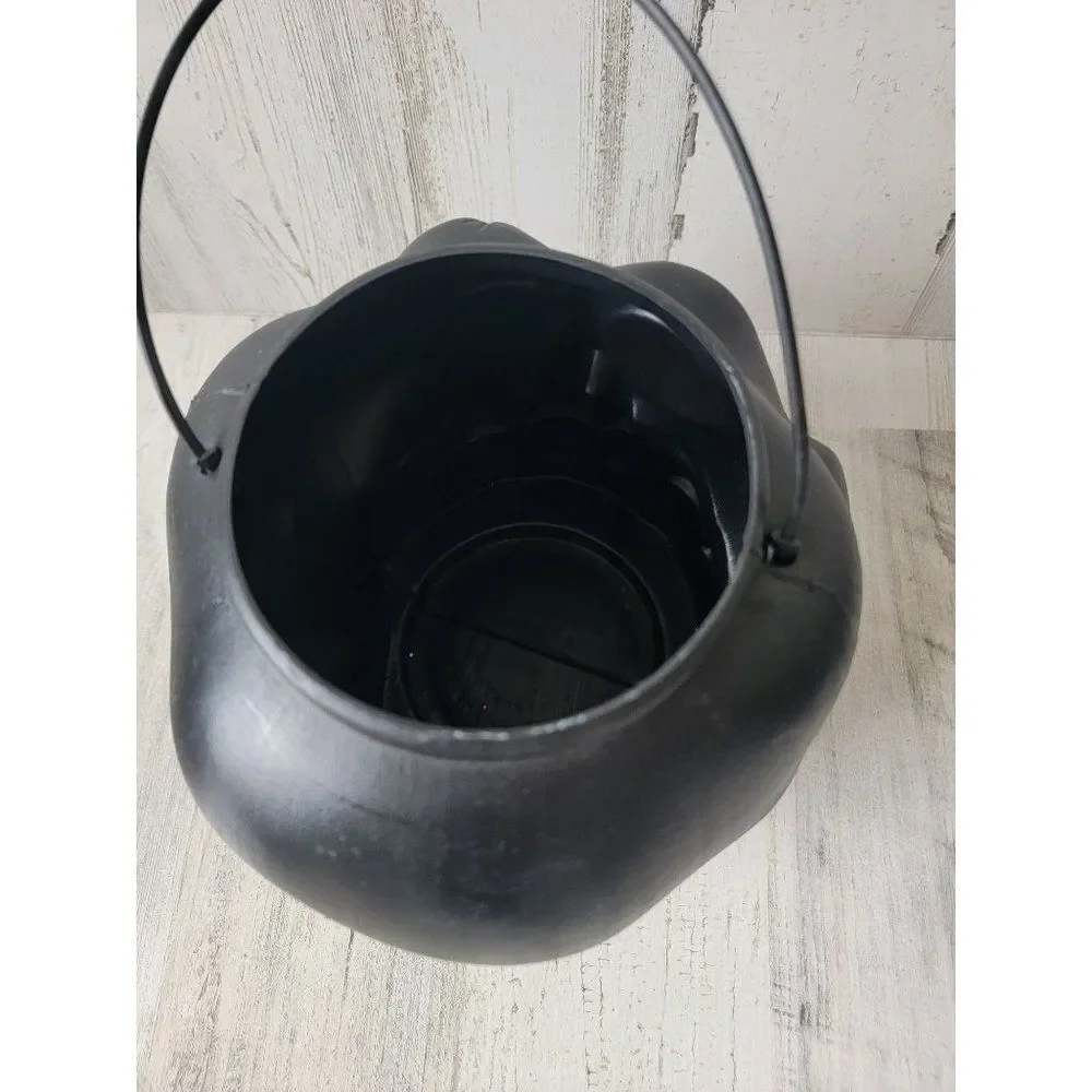 General foam‎ black skeleton head Halloween bucket